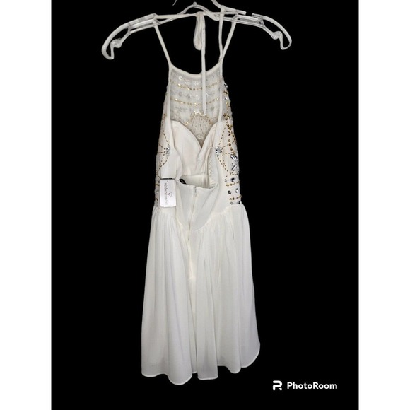 Windsor White Embellished Sequined Dress Halter Top Prom Size 1 Homecoming - Picture 2 of 9